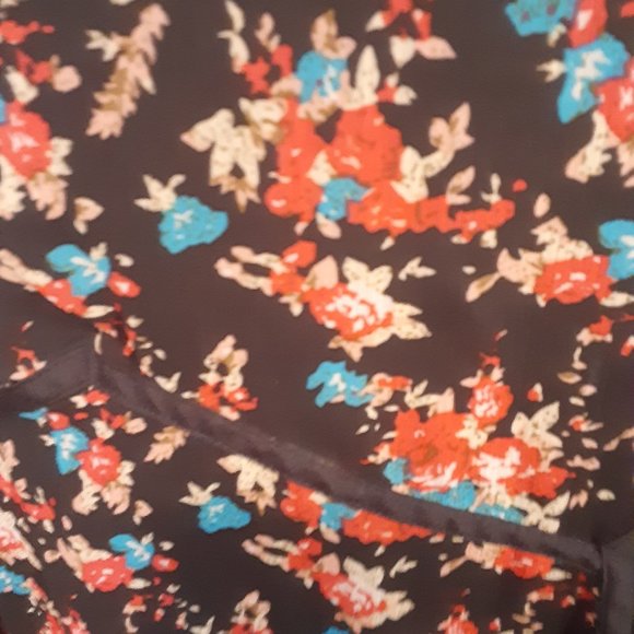 Forever 21 black floral maxi skirt  Ribbon Yoke Details - Picture 3 of 13